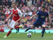 Bóng đá - Góc chiến thuật Arsenal – MU: Mkhitaryan đá... hậu vệ biên