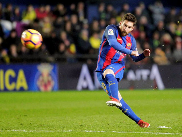 Bàn thắng đẹp V36 Liga: Siêu phẩm giữa sân hạ Messi