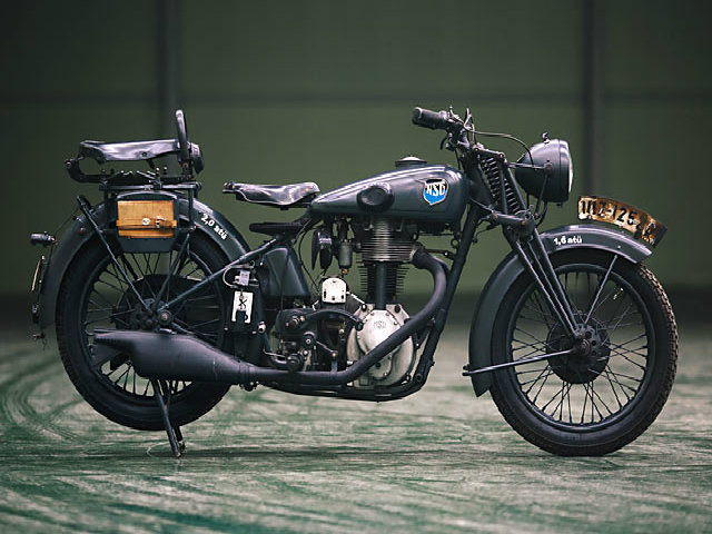 Thế giới xe - Soi xế cổ 1939 NSU 601 OSL làm quân phát xít chết mê