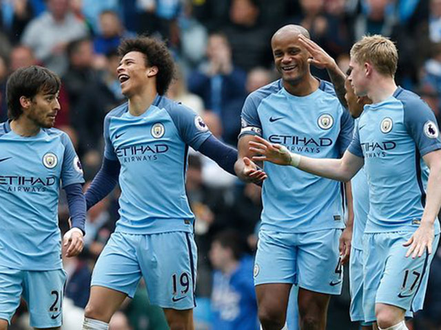 Bóng đá - Bàn thắng đẹp V36 Ngoại hạng Anh: Choáng với trung vệ Man City