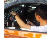 Tư vấn - Minh &quot;Nhựa&quot; khoe video cầm lái Pagani Huayra 80 tỷ đồng