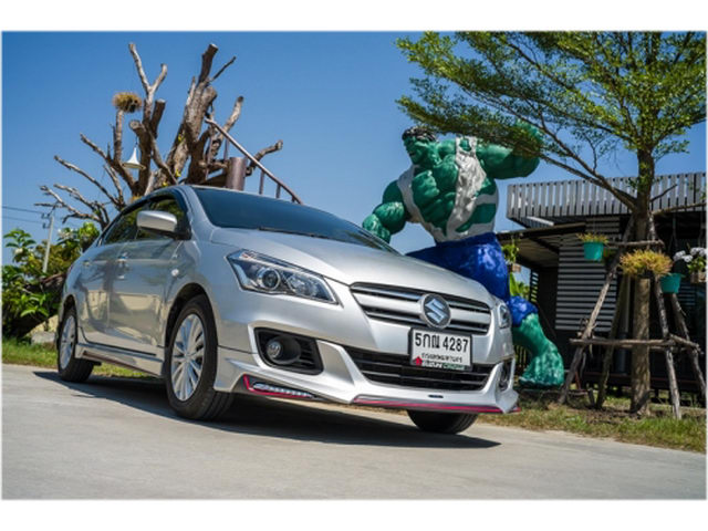 Tư vấn - Suzuki Ciaz "dữ dằn" qua sự "phù phép" của hãng Love Bodykits