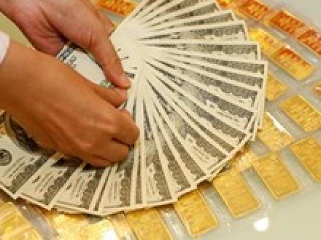 Tài chính - Bất động sản - Vàng và USD cùng "dắt nhau" giữ giá