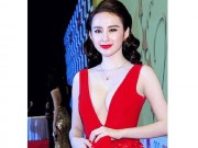 Người mẫu - Hoa hậu - Hương Tràm, Vũ Ngọc Anh thế này còn &quot;đốt mắt&quot; hơn mặc bikini