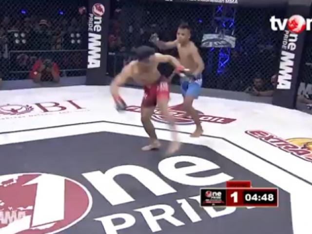 Thể thao - MMA: Chết giấc vì dính "vô ảnh cước Hoàng Phi Hồng"