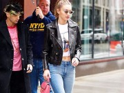 Bí quyết mặc đẹp - Gigi Hadid gợi ý mẫu túi xách hot nhất 2017