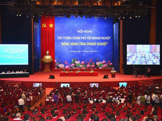 Tài chính - Bất động sản - Thống đốc NHNN: Lãi suất cho vay hiện chỉ bằng 40% năm 2011