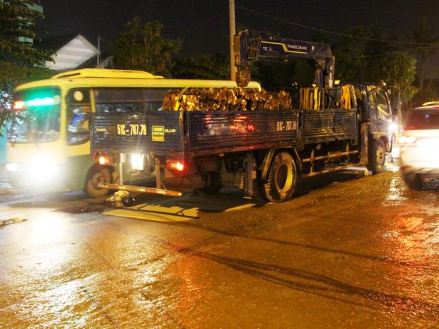 Tin tức trong ngày - Nam thanh niên tử vong trong cơn mưa như trút ở SG