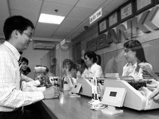 Kinh doanh - Tỷ giá VND/USD: Quản chặt nên sẽ không tăng