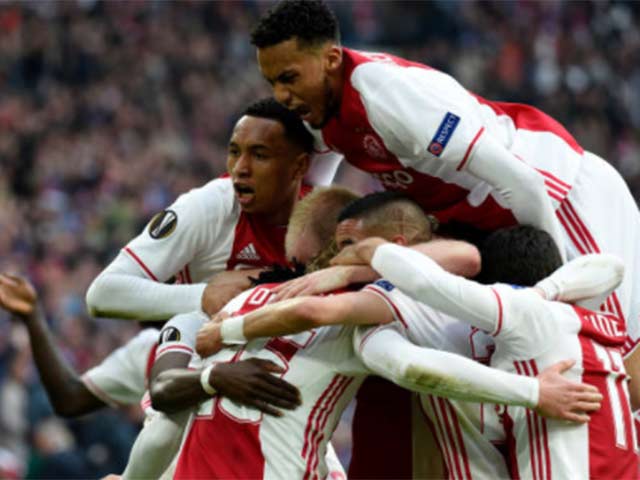 Bóng đá - Ajax, đối thủ MU: “Bóng đá rock 'n' roll” của fan ruột Guardiola