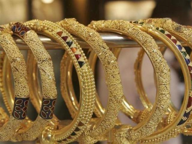 Tài chính - Bất động sản - Giá vàng tăng mạnh, "biến ảo" quanh mốc đỉnh