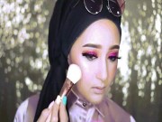 Bí quyết làm đẹp - Có ai ngờ, phụ nữ Hồi giáo lại make up đẹp &quot;thần thánh&quot; vậy