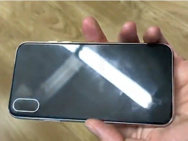 Thời trang Hi-tech - NÓNG: Xuất hiện video thực tế iPhone 8