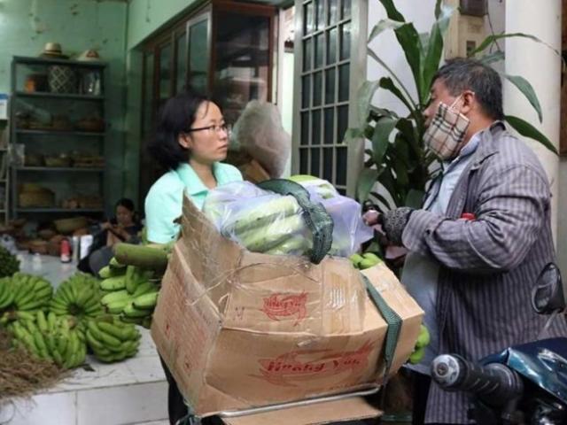 Thị trường - Tiêu dùng - Những cuộc giải cứu nông sản… bất tận