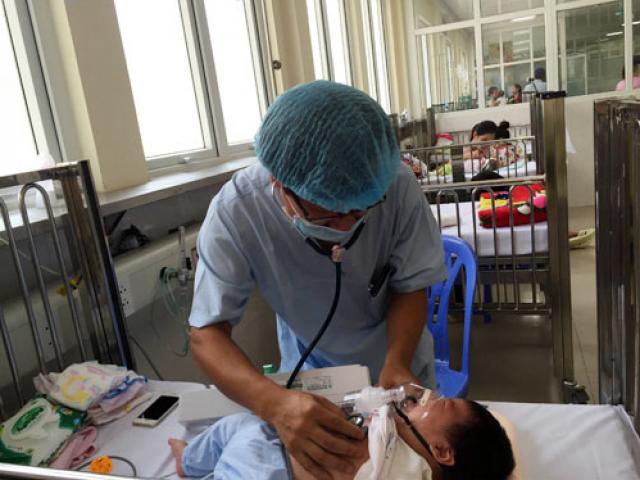 Sức khỏe đời sống - Vì sao trẻ ngủ trằn trọc, chậm tăng cân, thiểu năng sinh dục?