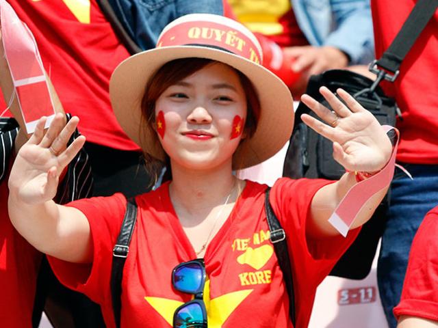 U20 Việt Nam chia tay World Cup, CĐV nữ xinh "ngẩn ngơ"