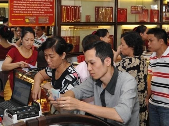 Tài chính - Bất động sản - Giá vàng tăng mạnh, giới đầu tư kiếm lãi "khủng"