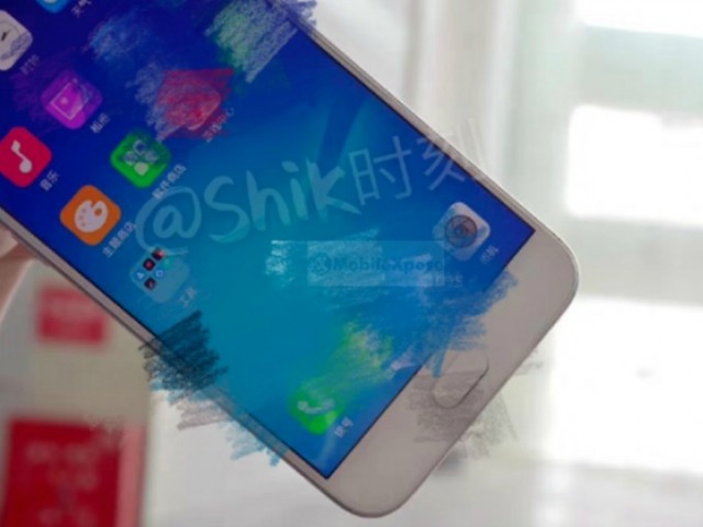 Dế sắp ra lò - Oppo R11 dùng camera selfie kép 20MP "khủng" nhất làng smartphone