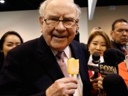 Tài chính - Bất động sản - 7 bất ngờ trong văn phòng làm việc của Warren Buffett