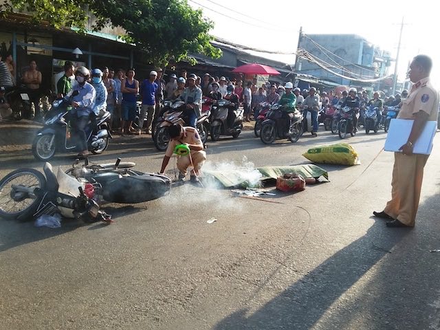 Tin tức trong ngày - TP.HCM: Va chạm với xe lôi tự chế, người đàn ông tử vong