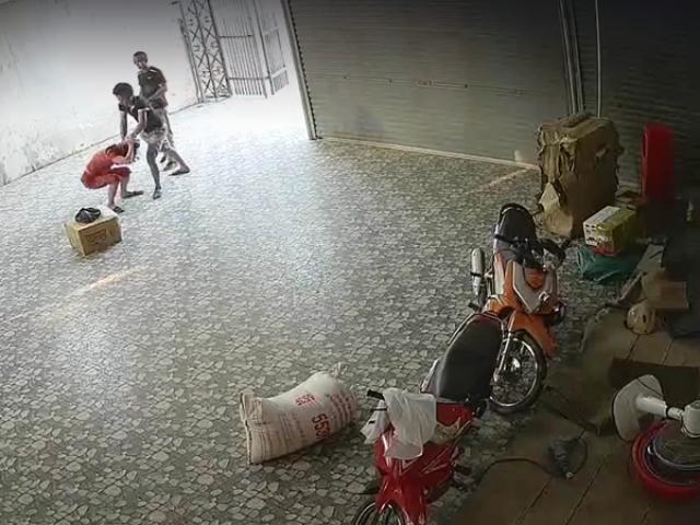 Pháp luật - Côn đồ xông vào nhà, đánh dã man nữ chủ nhà xe