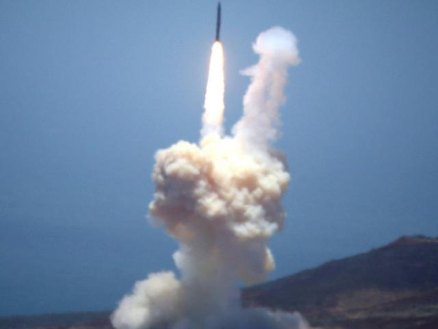 Thế giới - Chyên gia Nga: Mỹ không thể chặn tên lửa từ Triều Tiên