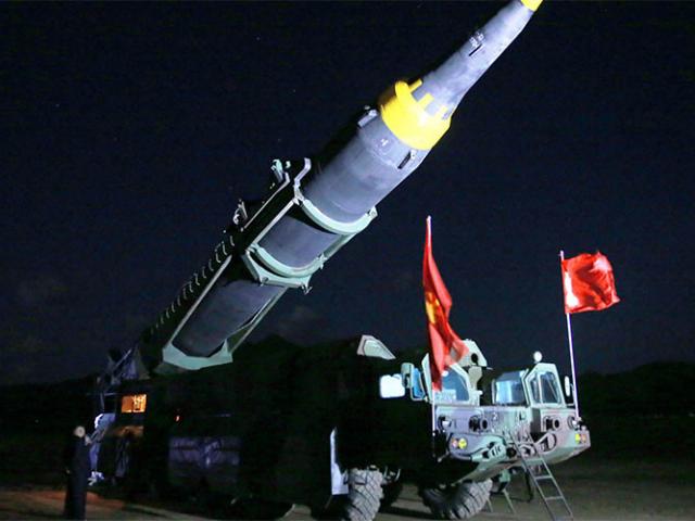 Thế giới - Triều Tiên phản đối cấm vận, quyết phát triển hạt nhân