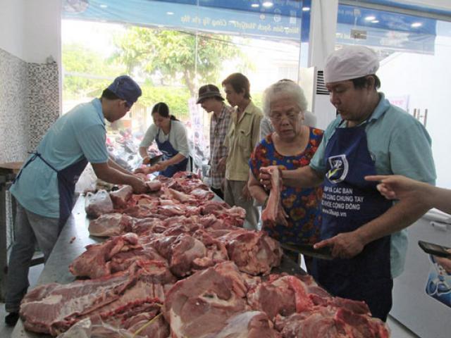 Thị trường - Tiêu dùng - Bấp bênh "nền nông nghiệp giải cứu"