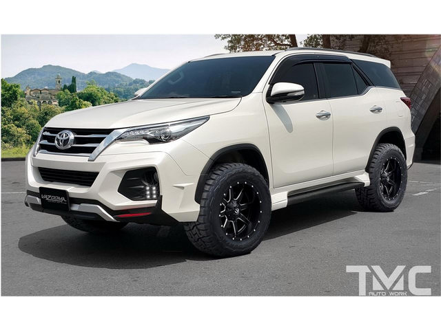 Tư vấn - Ngắm Toyota Fortuner mạnh mẽ với gói độ Vazooma-X