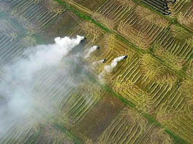 Tin tức trong ngày - HN nóng như "lò bát quái" vì người dân đồng loạt phóng hỏa đốt rơm