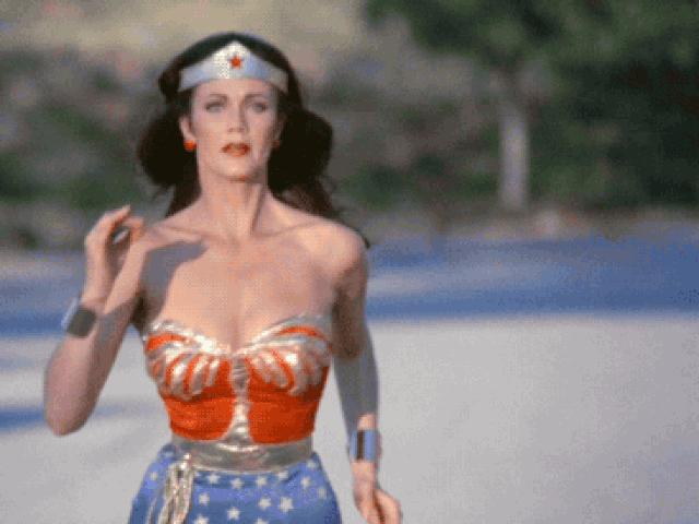 Phim - Dàn mỹ nhân Wonder Woman "không cần động thủ, kẻ thù xin chết"