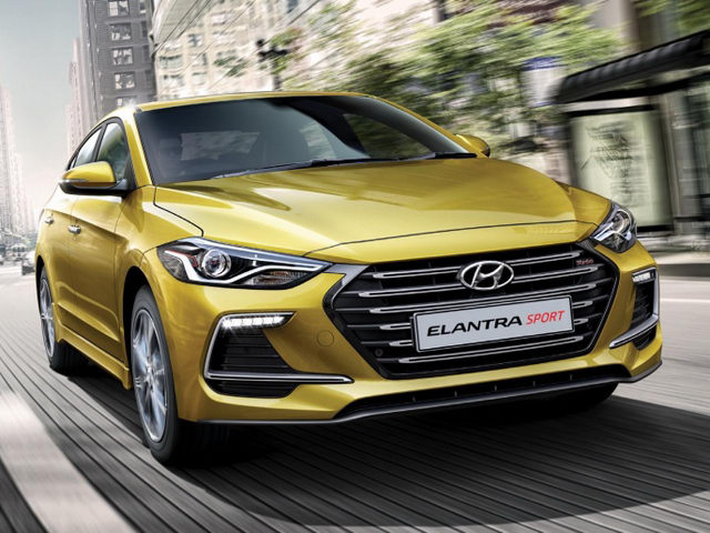Tư vấn - Hyundai Elantra 2017 có giá từ 637 triệu đồng
