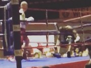 Thể thao - Boxing: Đánh võ sĩ bay khỏi sàn, cú đấm ngàn cân có thật