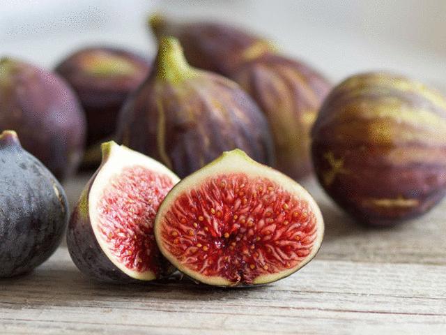 Sức khỏe đời sống - Chuyên gia mách các cặp đôi 20 thực phẩm giúp thỏa mãn hơn khi "yêu"