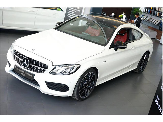Tin tức ô tô - Mercedes-AMG C43 4Matic Coupe giá 4,2 tỷ đồng tại Việt Nam