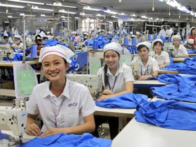Tài chính - Bất động sản - Không thành lập các khu công nghiệp dệt may lớn tại TPHCM