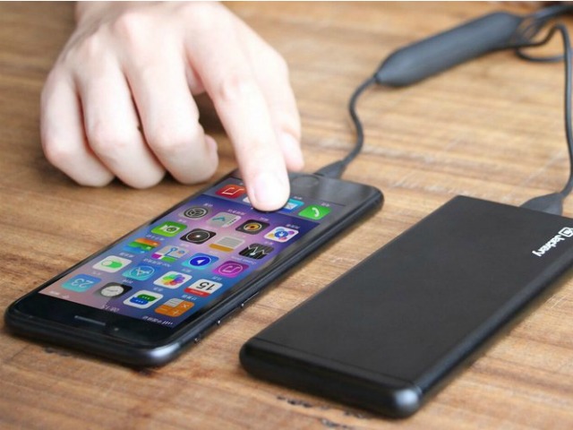 Thời trang Hi-tech - Top 10 phụ kiện “hot” cho iPhone giá dưới 500.000 đồng