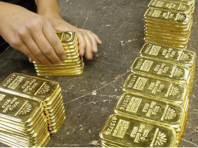 Tài chính - Bất động sản - Giá vàng hôm nay 12/6: Sáng đầu tuần, giá vàng tăng ngược dự báo