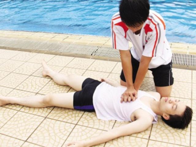 Media - 5 dấu hiệu, 8 cách phòng ngừa "chết đuối trên cạn"