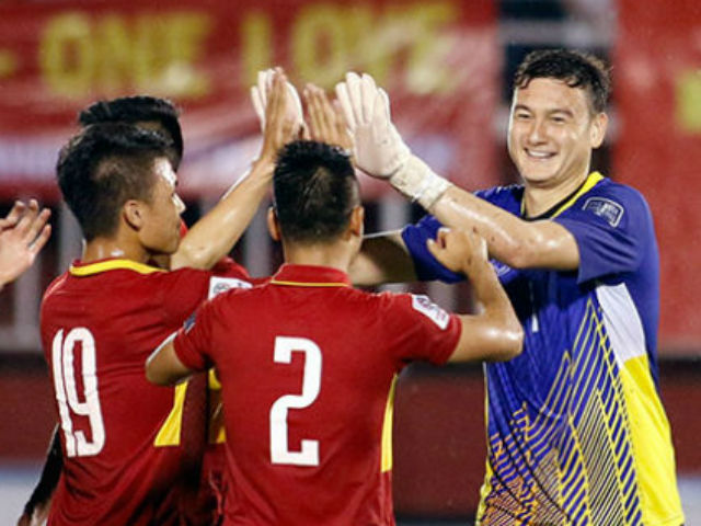 Bóng đá - ĐT Jordan như muốn khóc với "người nhện" ĐT Việt Nam