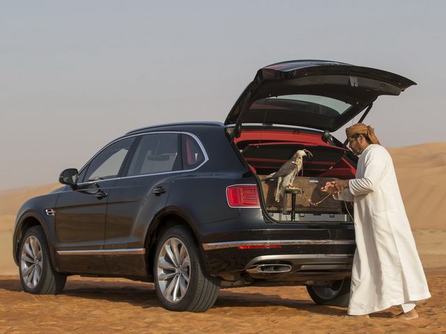 Bentley Bentayga Falconry: Cho nhà giàu sành chơi chim