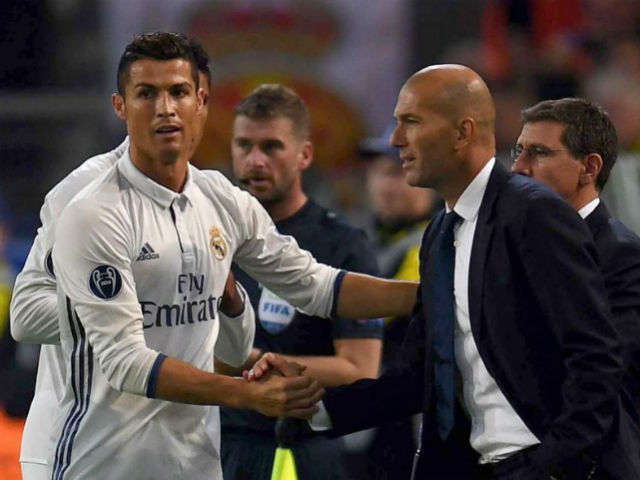 Bóng đá - Real thanh lý toàn SAO bự: Ronaldo "gãy cánh" rơi tự do