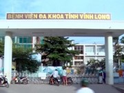 Pháp luật - Thanh niên trốn trại vác 4 con dao vào bệnh viện làm loạn