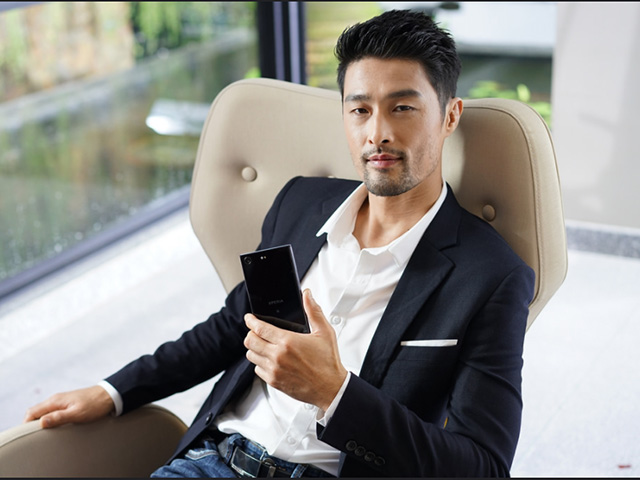 Thời trang Hi-tech - Siêu phẩm Xperia XZ Premium bạn không thể bỏ lỡ!