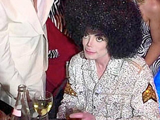Dấu hỏi lớn quanh cái chết bí ẩn của "ông hoàng nhạc Pop" Michael Jackson
