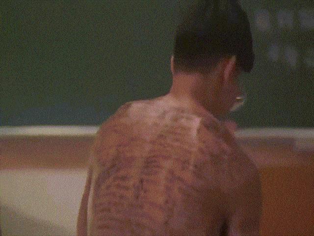 Video Clip Cười - Clip hài: "Đỉnh cao" quay cóp của học sinh Nhật Bản