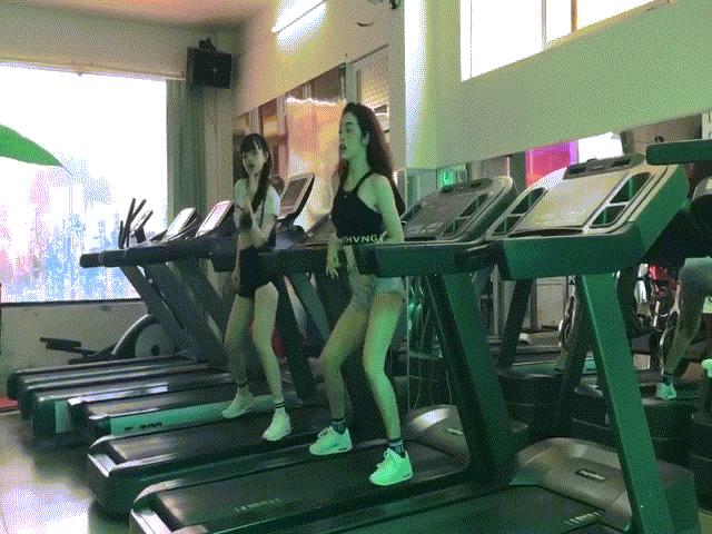 Bí quyết làm đẹp - "Thánh nữ sexy dance" Việt Nam quẩy tưng trên máy chạy