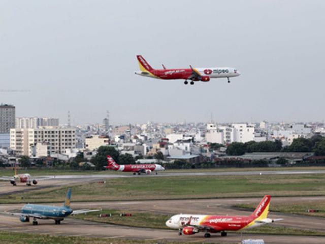 Tin tức trong ngày - Hàng không "đốt" trăm tỉ vì phải bay vòng chờ ở Tân Sơn Nhất
