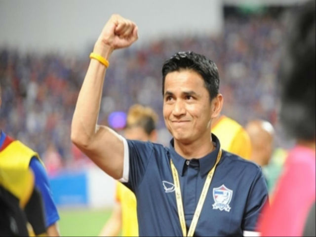 Bóng đá - Kiatisak hợp tác với bà trưởng đoàn đội nữ Thái Lan