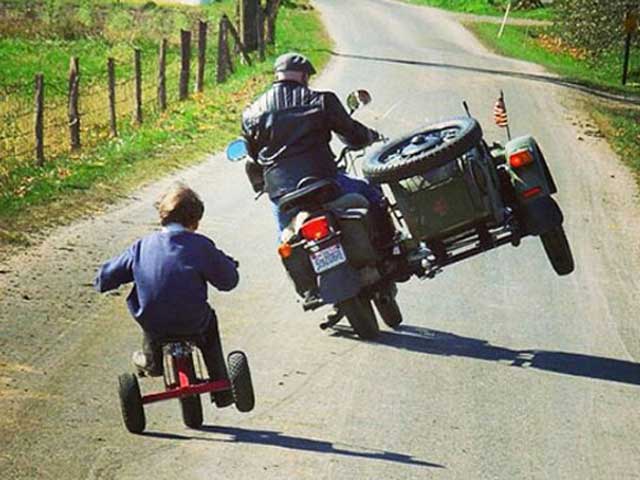 Tranh vui - Hài hước loạt ảnh "sao y bản chính" của các cặp bố con